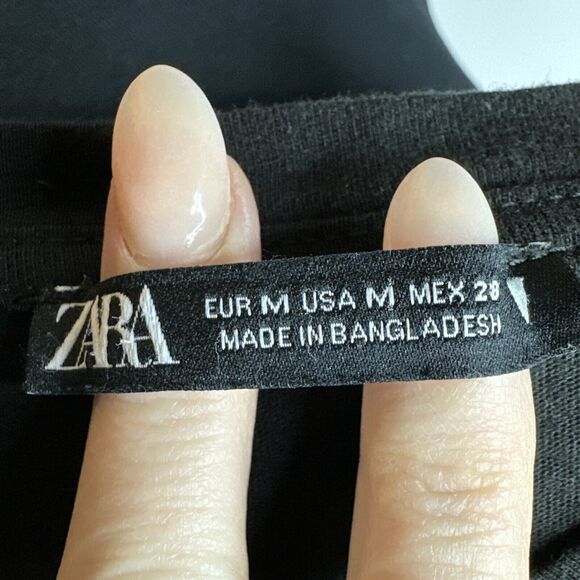 ZARA Black Cropped Tee Size Medium Twisted Front Short Sleeve Top Cotton - Picture 8 of 9